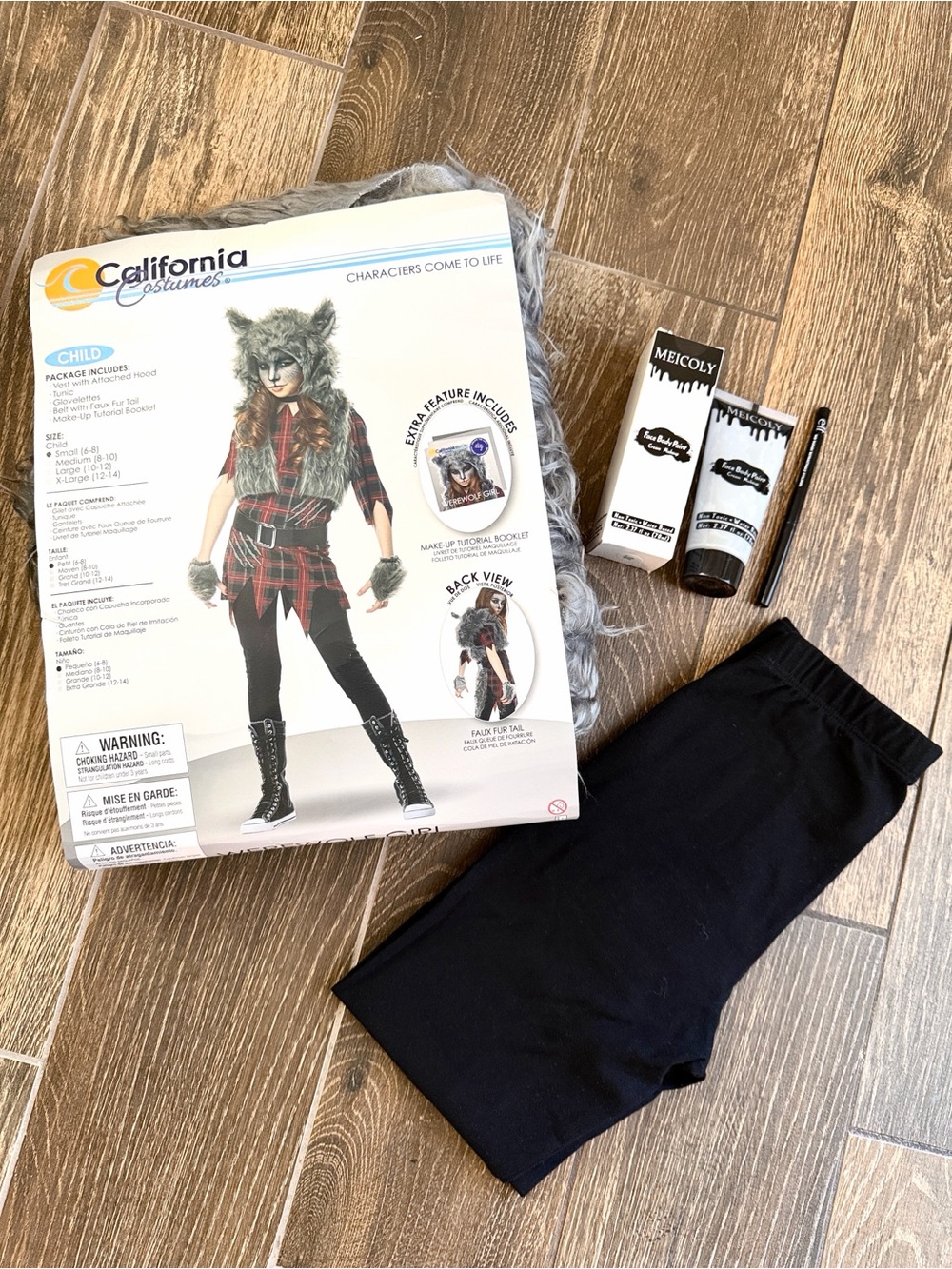 California Costumes Girls’ Werewolf Costume/Face Paint Halloween Bundle—Small - Picture 2 of 12